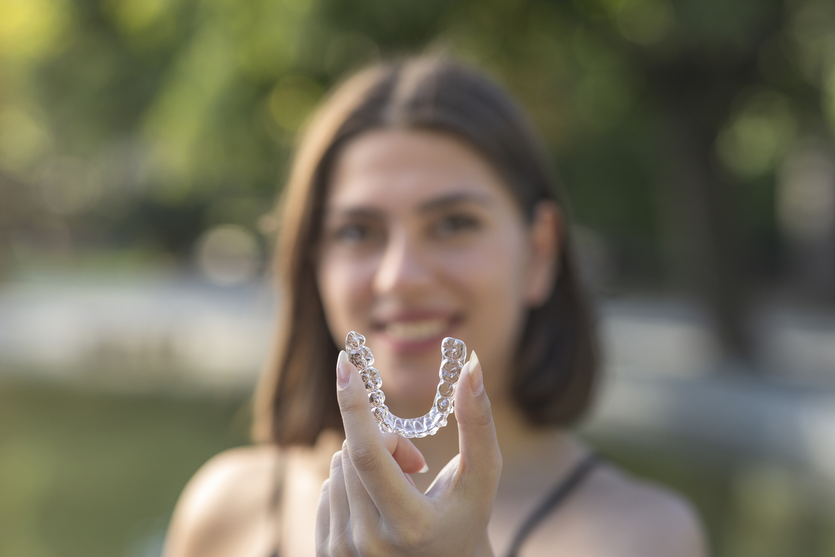 how castlewood dental manages common invisalign concerns